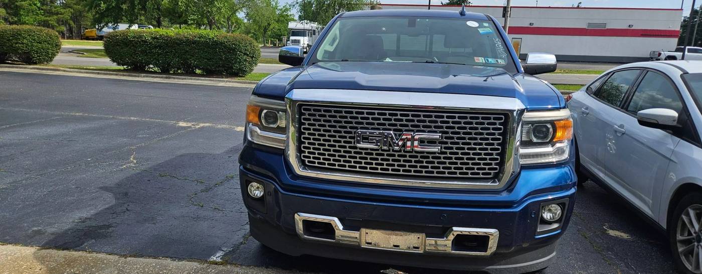 2015 GMC Sierra 1500 Denali — Pickup Truck — 99,076 mi — Lumberton, NC
