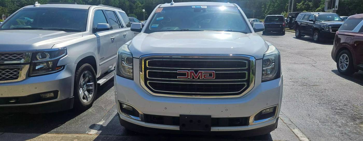 2017 GMC Yukon SLT — SUV — 116,929 mi — Lumberton, NC