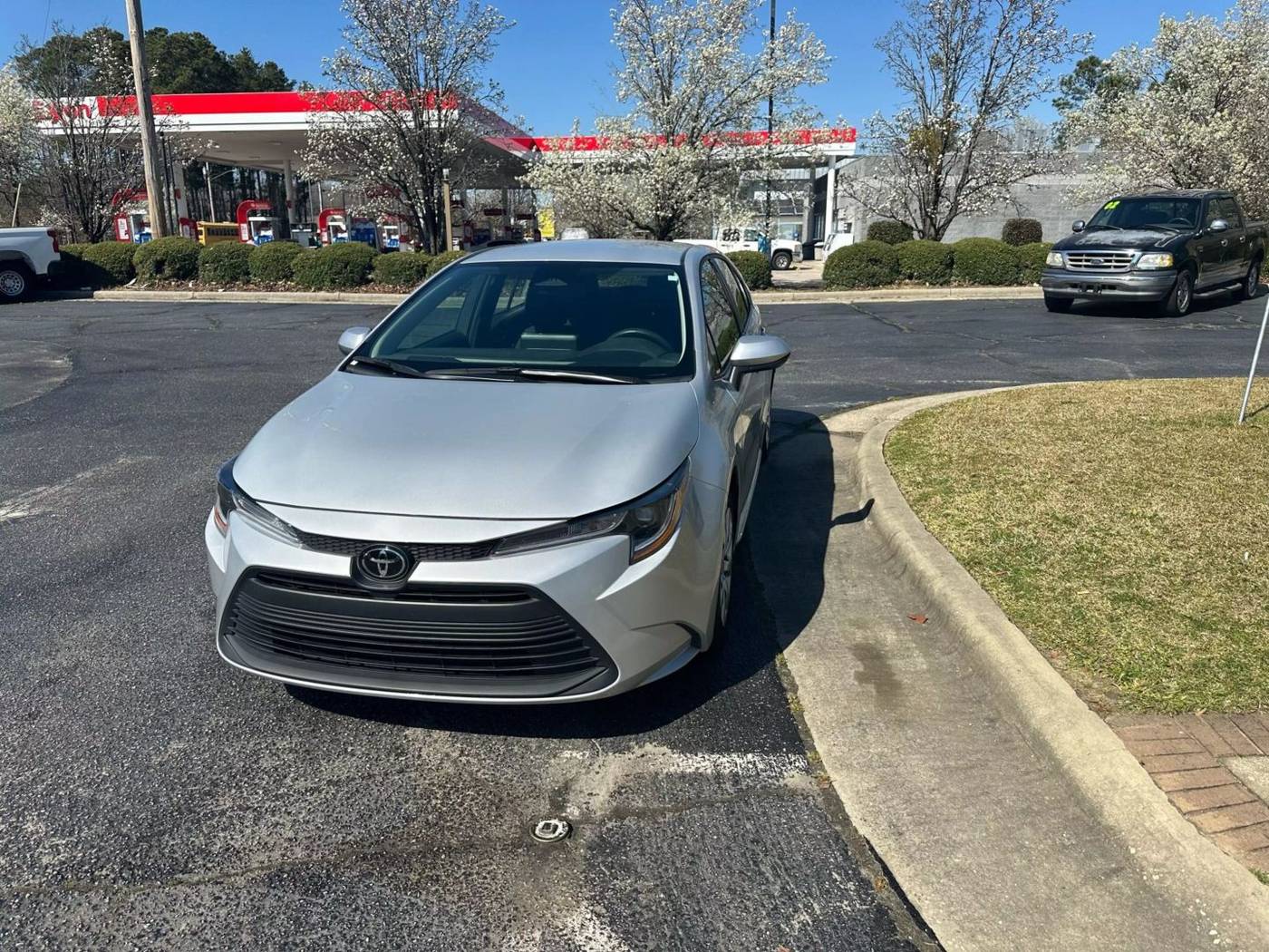 2024 Toyota Corolla LE — Sedan — 25,606 mi — Lumberton, NC