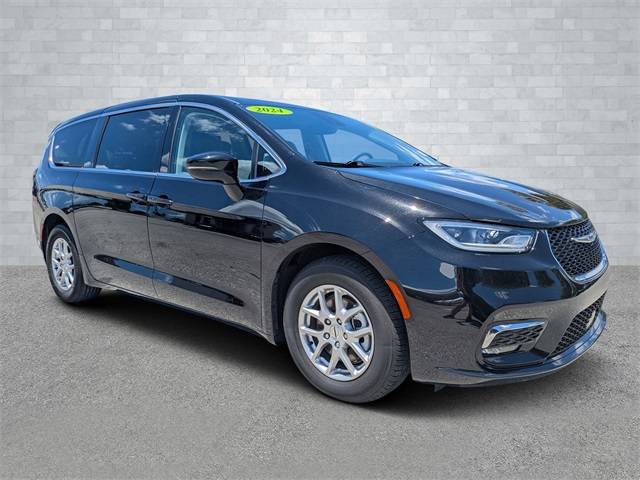 2024 Chrysler Pacifica Touring L — Minivan — 48,172 mi — Fort Myers, FL