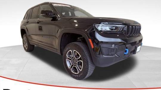 2022 Jeep Grand Cherokee Trailhawk 4xe — SUV — 13,688 mi — Jefferson City, MO