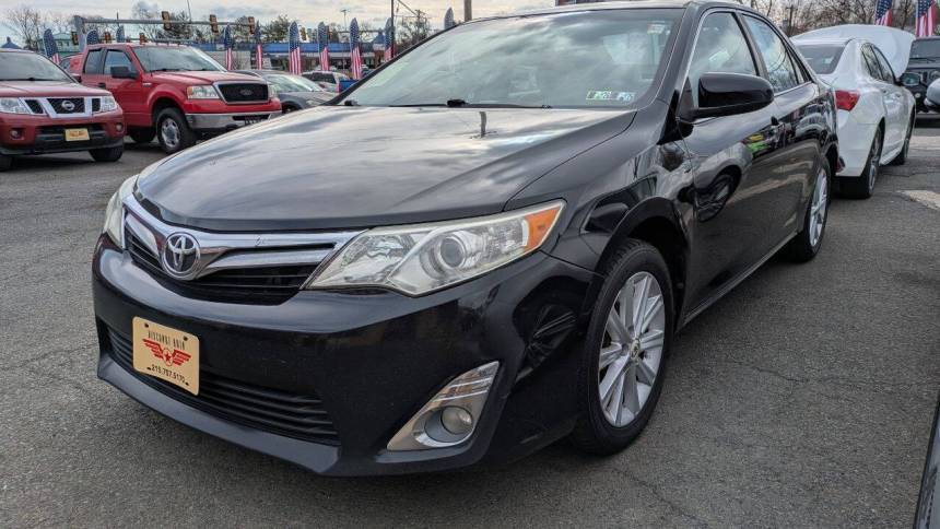 2012 Toyota Camry SE — Sedan — 140,396 mi — Langhorne, PA