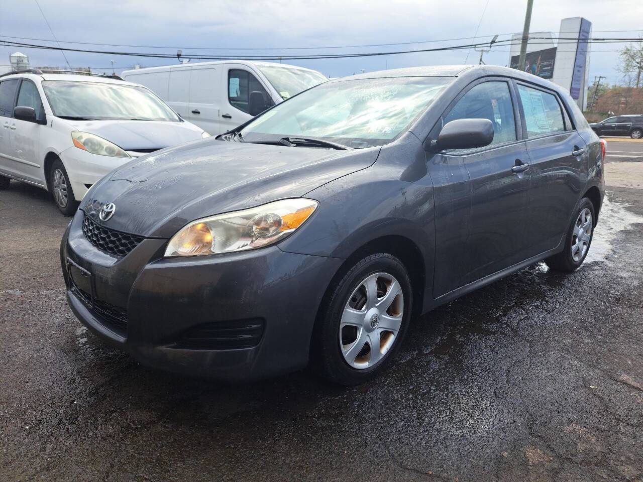 2009 Toyota Matrix Base — Wagon — 196,135 mi — Langhorne, PA