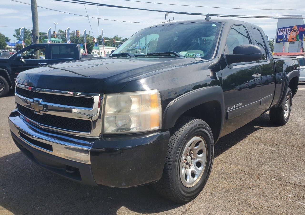2011 Chevrolet Silverado 1500 LS — Pickup Truck — 138,483 mi — Langhorne, PA