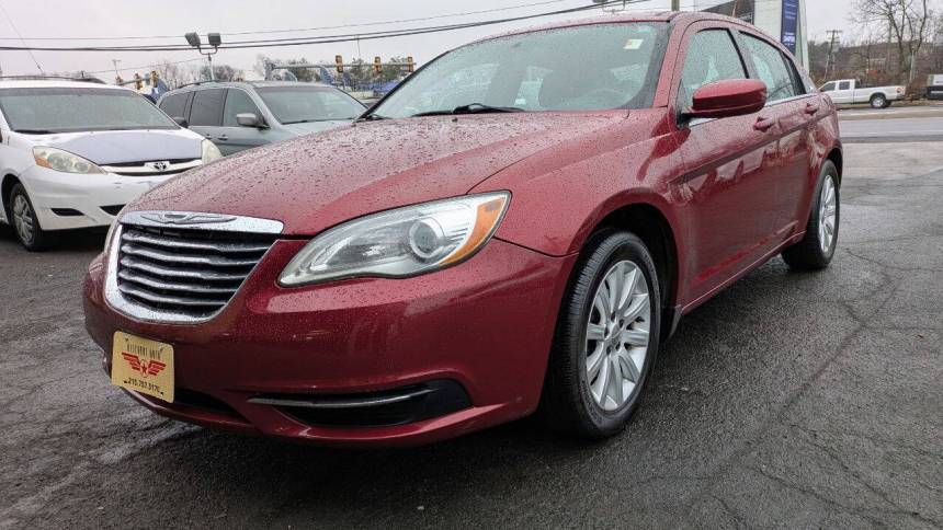 2014 Chrysler 200 Touring — Sedan — 167,907 mi — Langhorne, PA