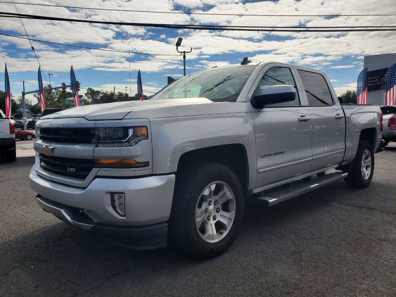 2017 Chevrolet Silverado 1500 LT — Pickup Truck — 122,217 mi — Langhorne, PA