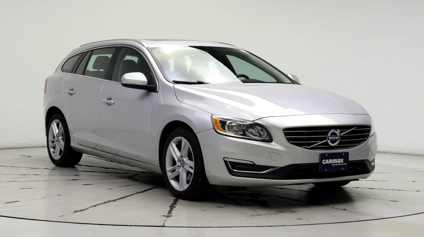 2015 Volvo V60 T5 Drive-E Premier Plus — Sedan — 89,715 mi — Algonquin, IL