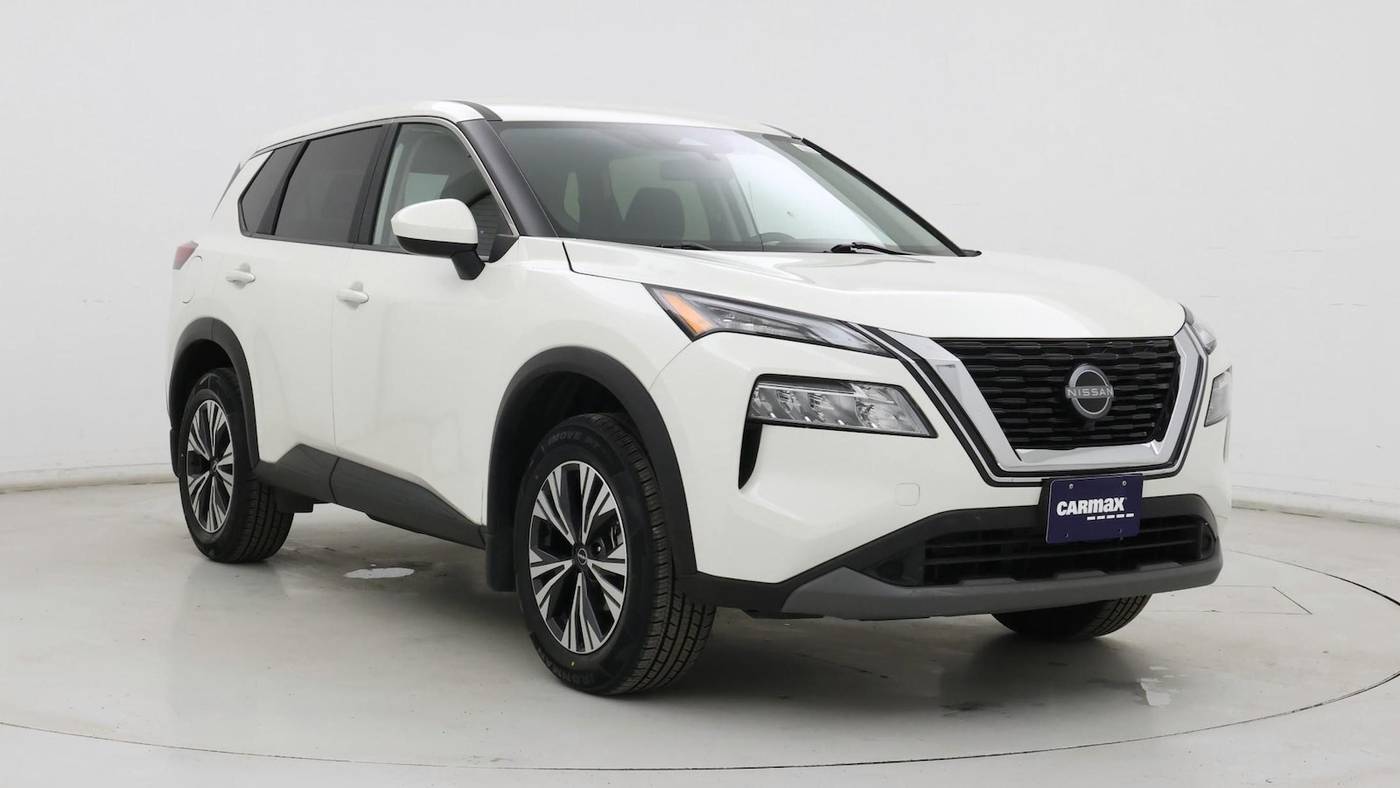 2023 Nissan Rogue SV — SUV — 28,781 mi — Algonquin, IL