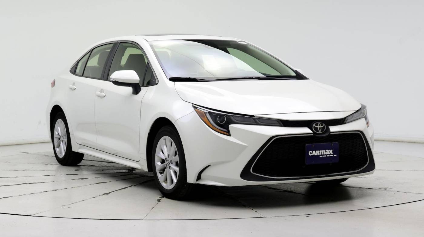2020 Toyota Corolla XLE — Sedan — 14,511 mi — Algonquin, IL