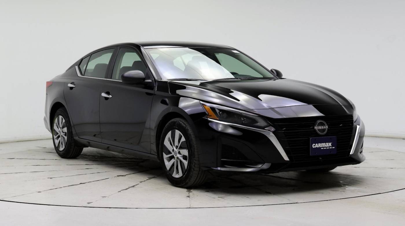 2024 Nissan Altima S — Sedan — 20,815 mi — Algonquin, IL
