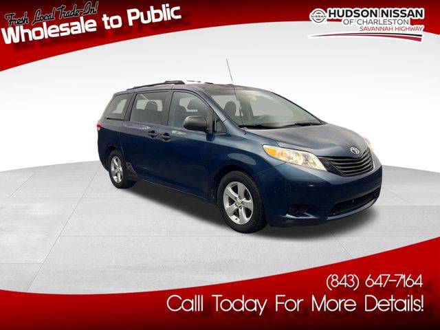 2011 Toyota Sienna Base — Minivan — 180,166 mi — Charleston, SC