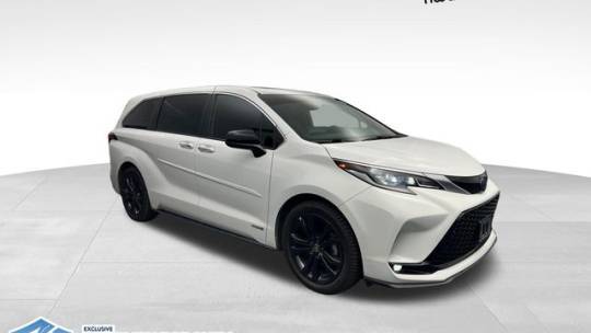 2021 Toyota Sienna XSE — Minivan — 46,675 mi — Charleston, SC