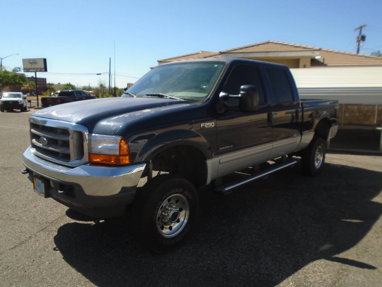 2001 Ford Super Duty F-250 XLT — Pickup Truck — 189,875 mi — St George, UT