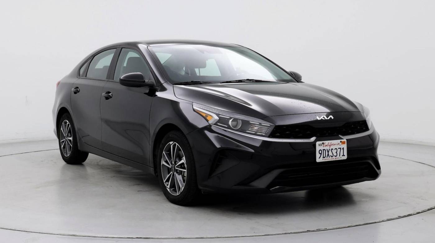 2023 Kia Forte LXS — Sedan — 19,309 mi — Victorville, CA