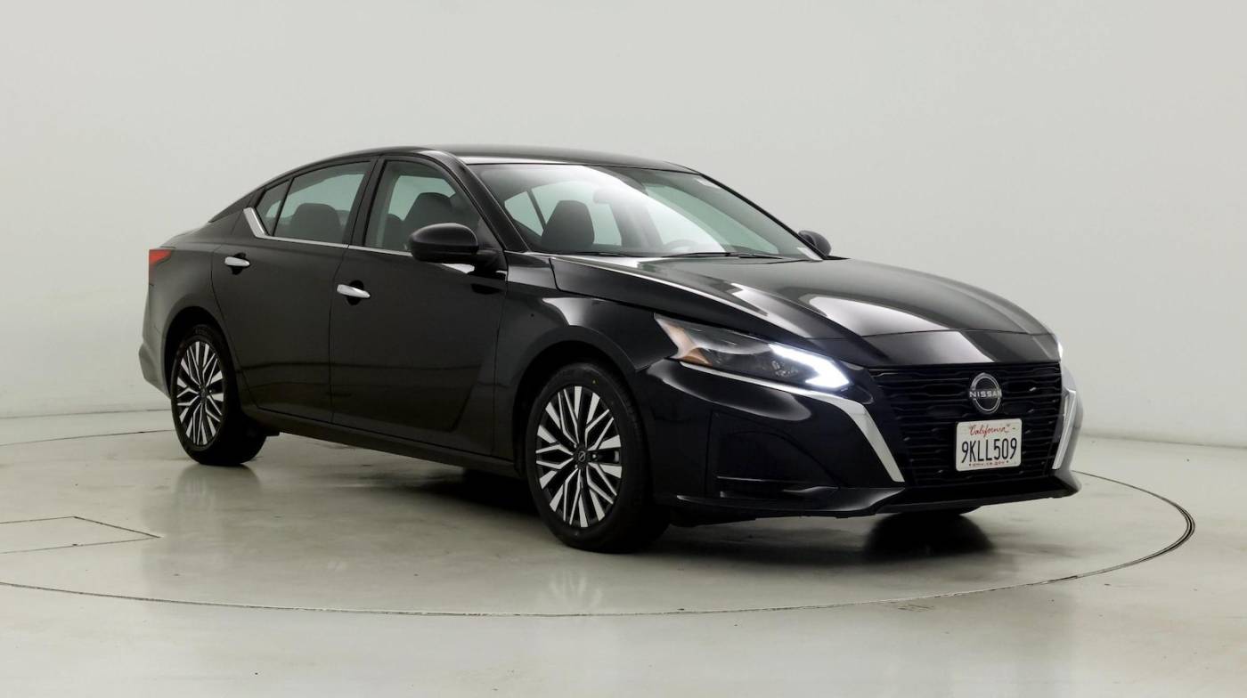 2024 Nissan Altima SV — Sedan — 18,387 mi — Victorville, CA