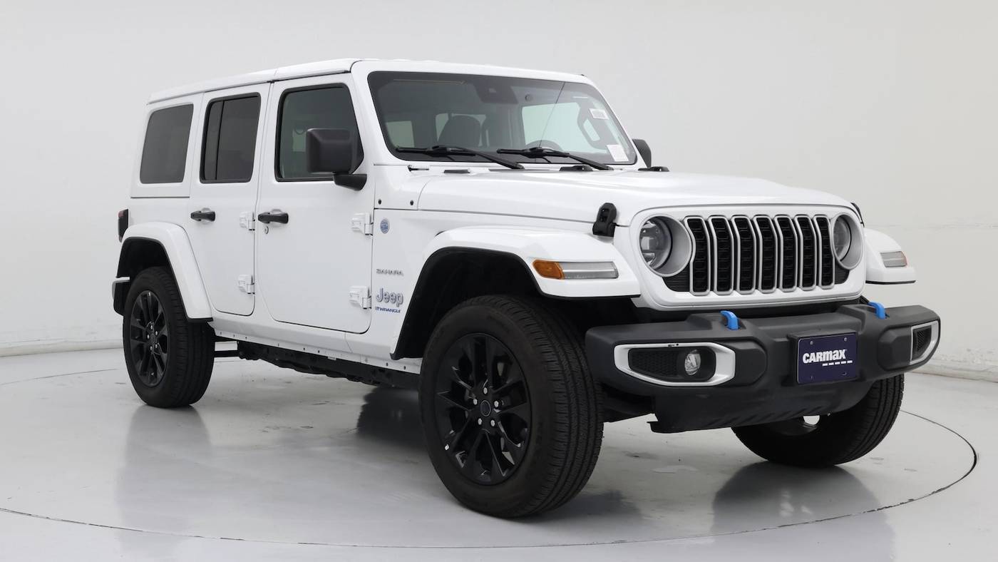 2024 Jeep Wrangler Sahara
