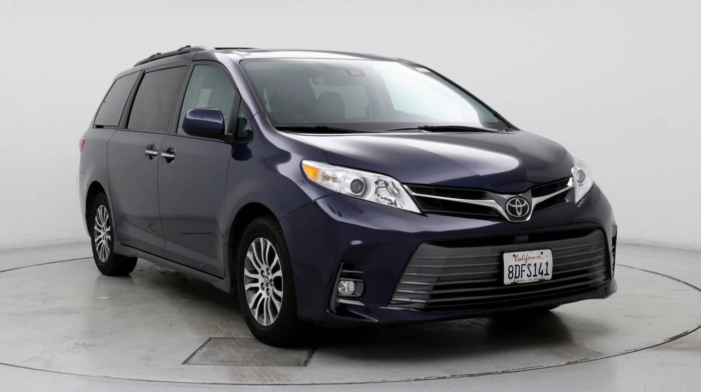 2018 Toyota Sienna XLE Premium — Minivan — 36,321 mi — Victorville, CA