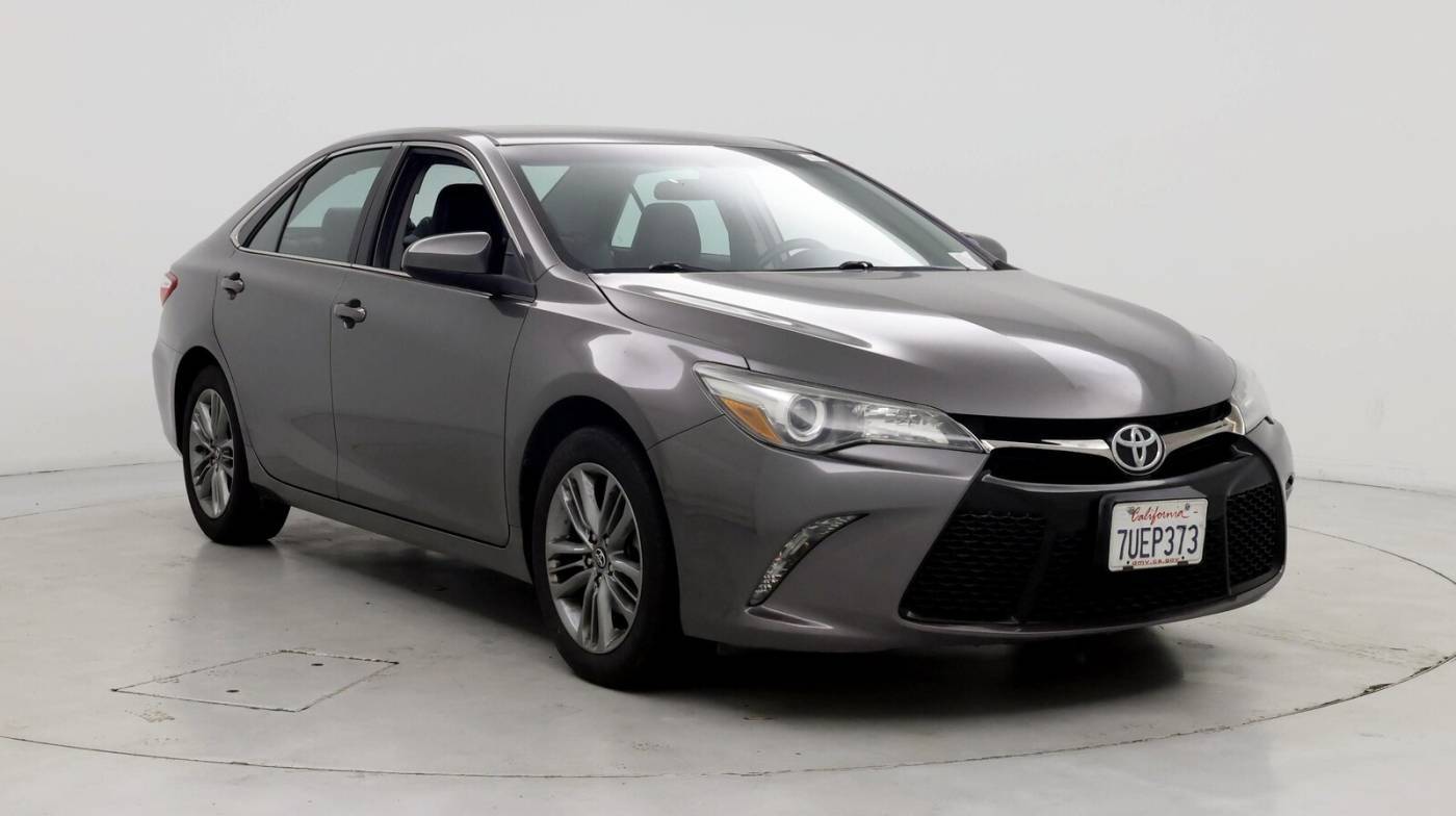 2017 Toyota Camry SE — Sedan — 73,450 mi — Victorville, CA