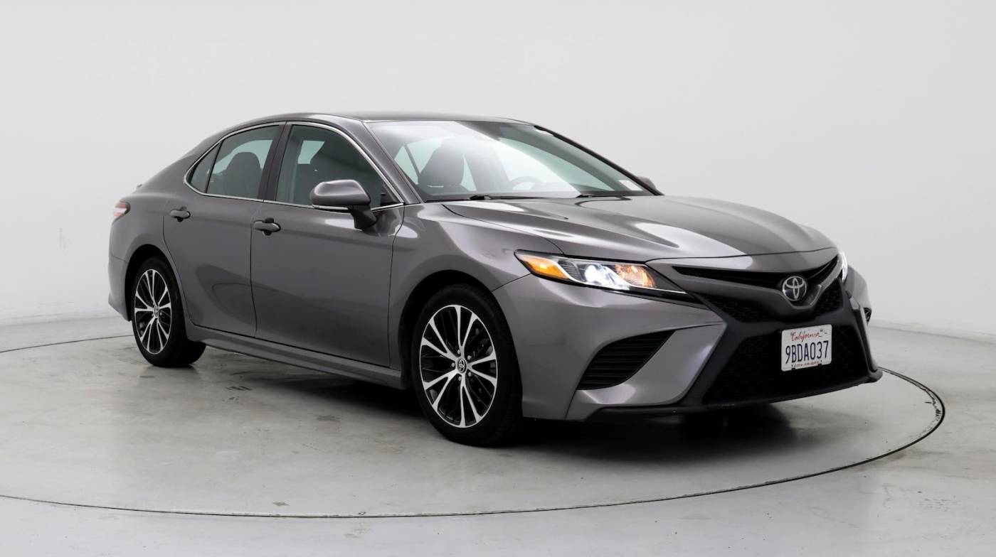 2020 Toyota Camry SE — Sedan — 91,558 mi — Victorville, CA