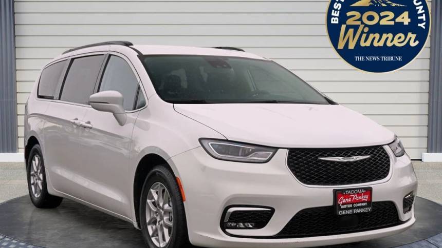 2022 Chrysler Pacifica Touring L — Minivan — 57,627 mi — Tacoma, WA