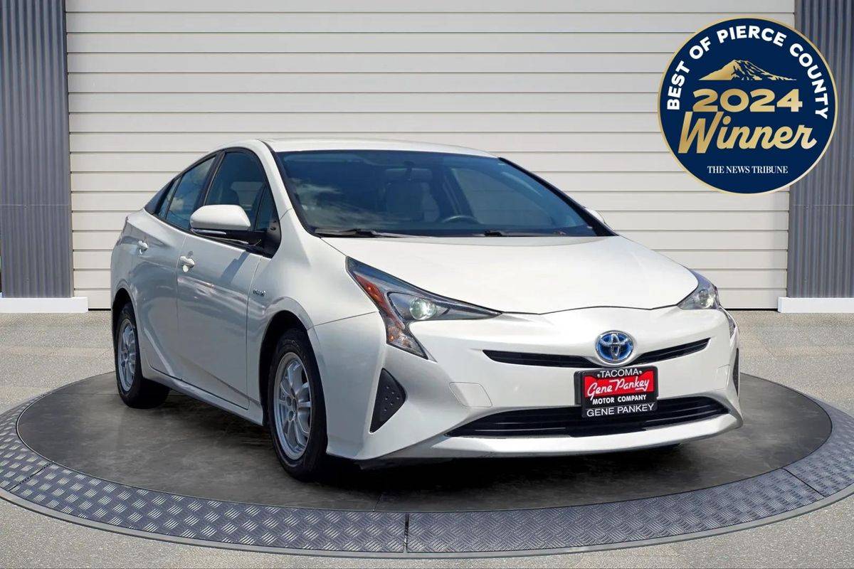 2016 Toyota Prius Two — Hatchback — 105,264 mi — Tacoma, WA