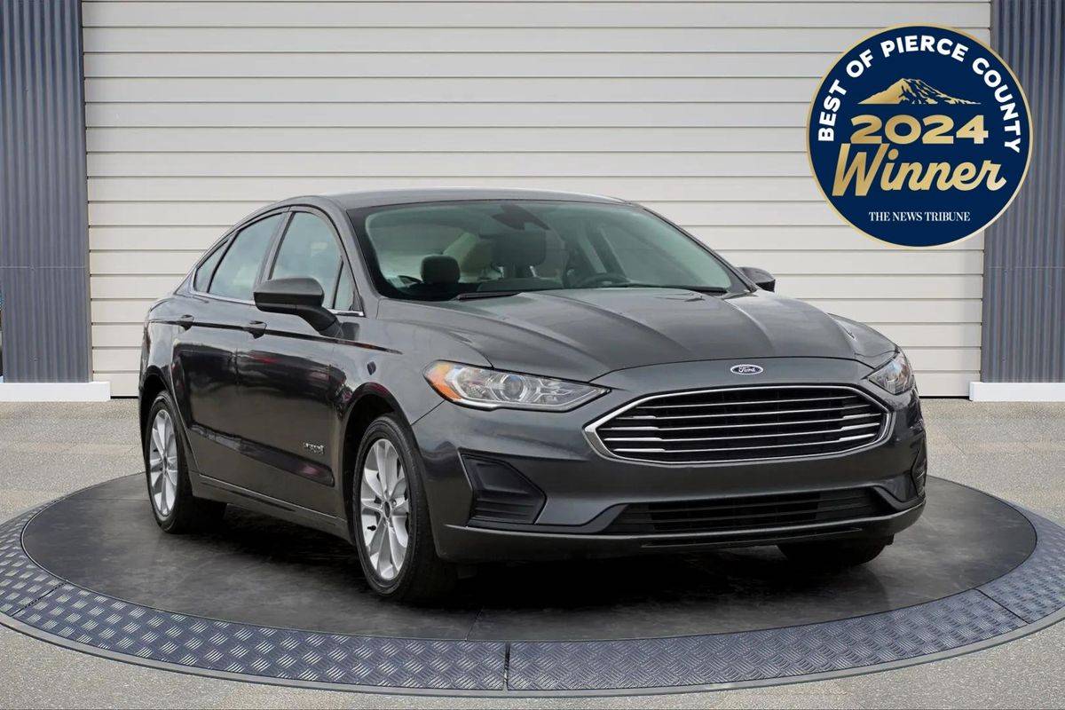 2019 Ford Fusion Hybrid SE — Sedan — 113,285 mi — Tacoma, WA