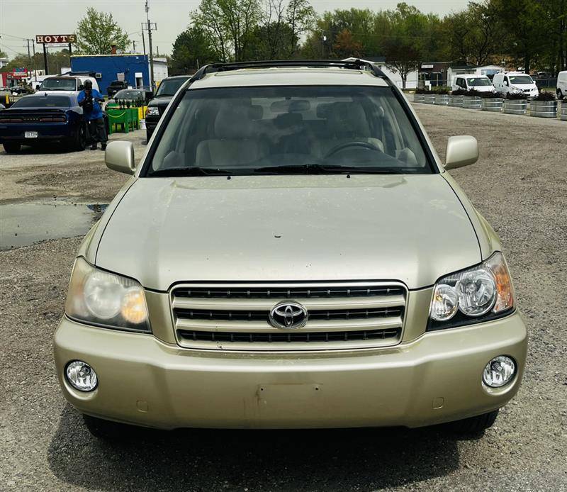 2003 Toyota Highlander Base V6 — SUV — 155,606 mi — Richmond, VA