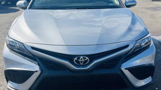 2022 Toyota Camry SE — Sedan — 114,405 mi — Richmond, VA