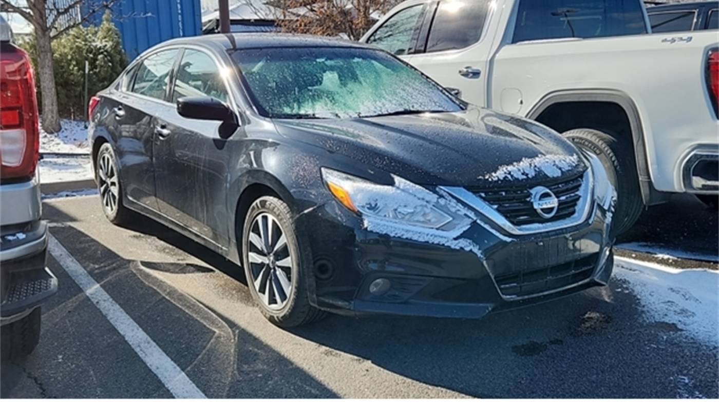 2017 Nissan Altima 2.5 SV — Sedan — 115,377 mi — Loveland, CO