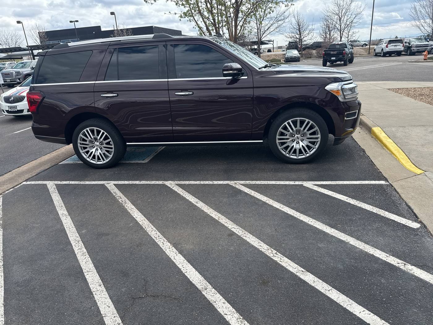 2023 Ford Expedition Limited — SUV — 13,499 mi — Loveland, CO