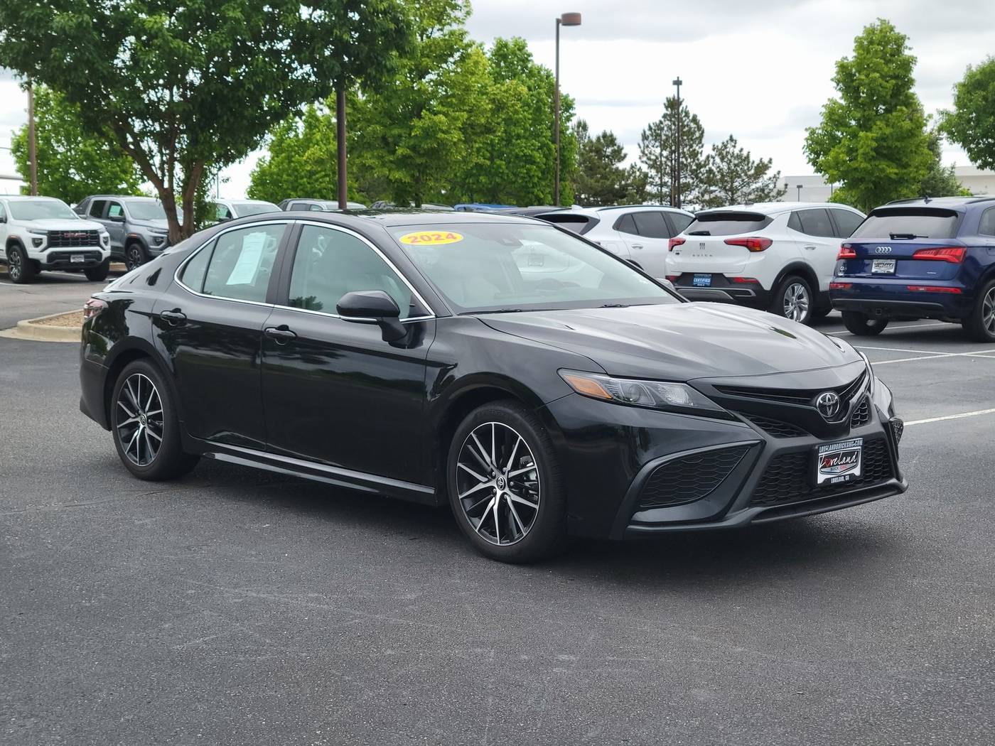 2024 Toyota Camry SE — Sedan — 4,809 mi — Loveland, CO