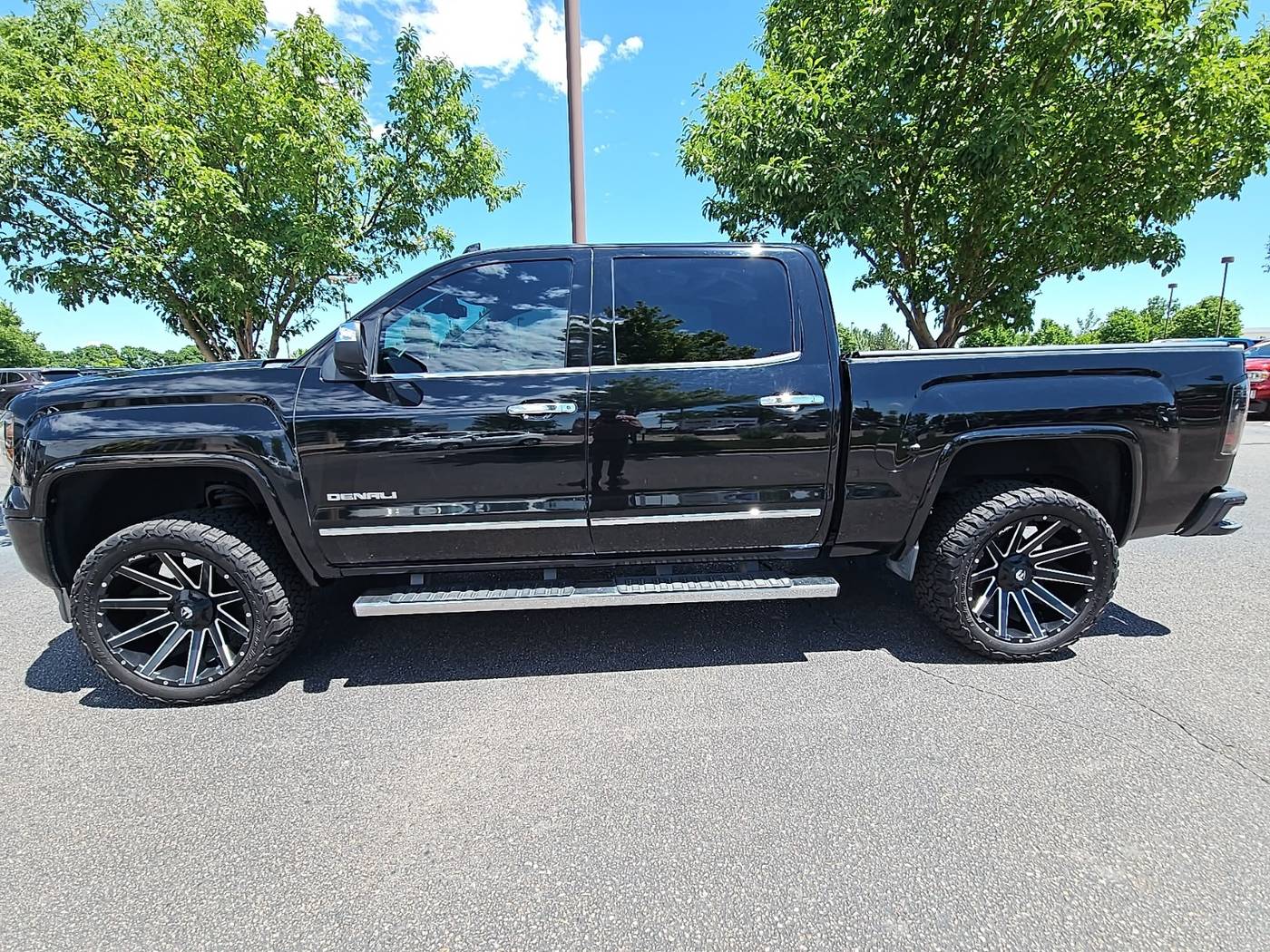 2015 GMC Sierra 1500 Denali — Pickup Truck — 143,690 mi — Loveland, CO