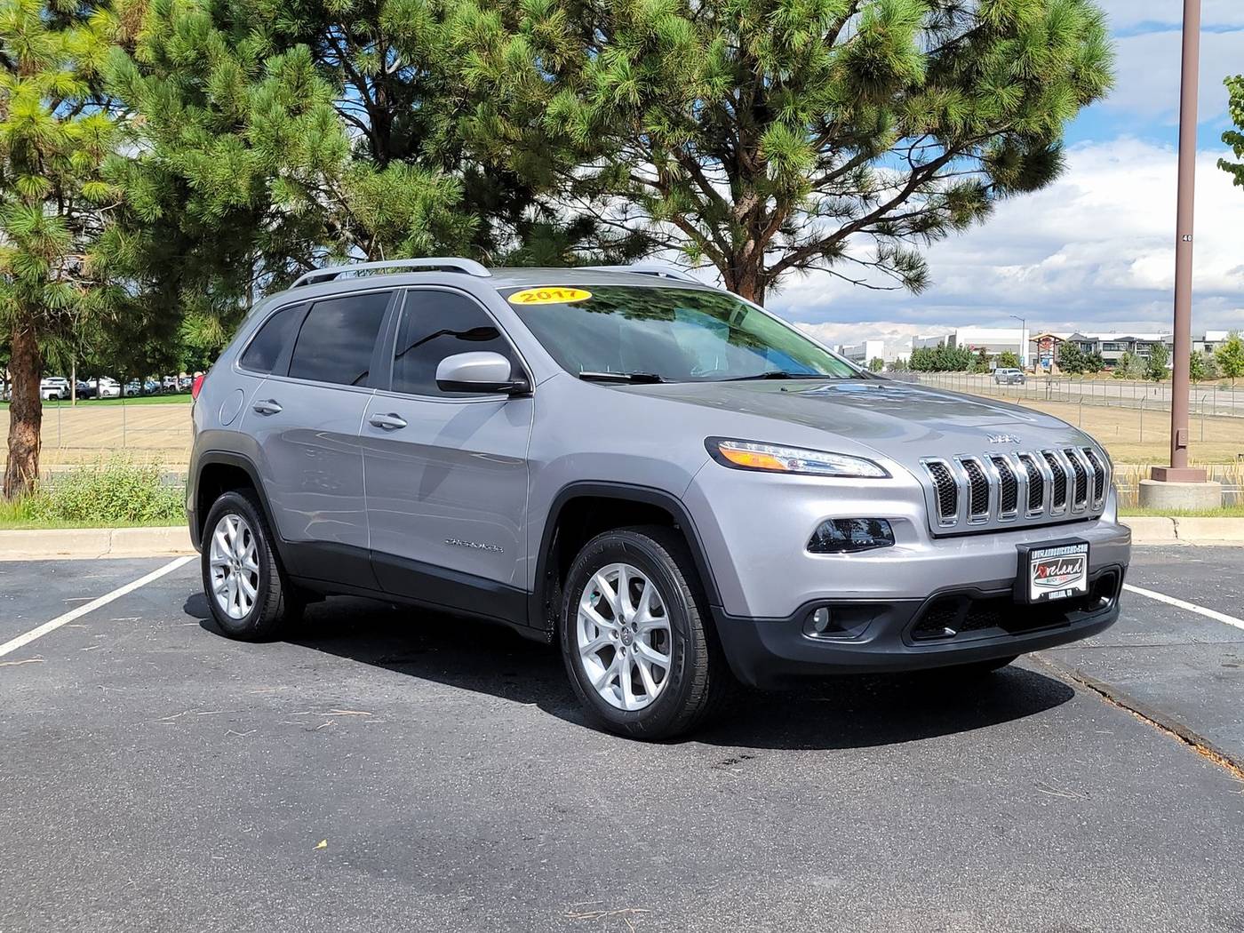 2017 Jeep Cherokee Latitude — SUV — 33,332 mi — Loveland, CO
