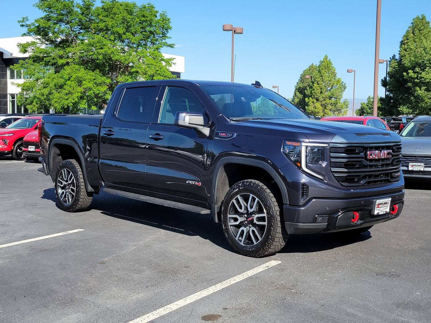2023 GMC Sierra 1500 AT4 — Pickup Truck — 24,388 mi — Loveland, CO
