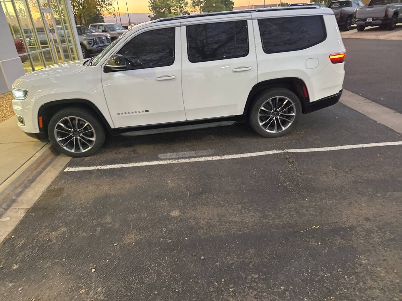 2024 Jeep Wagoneer Series II — SUV — 31,454 mi — Loveland, CO