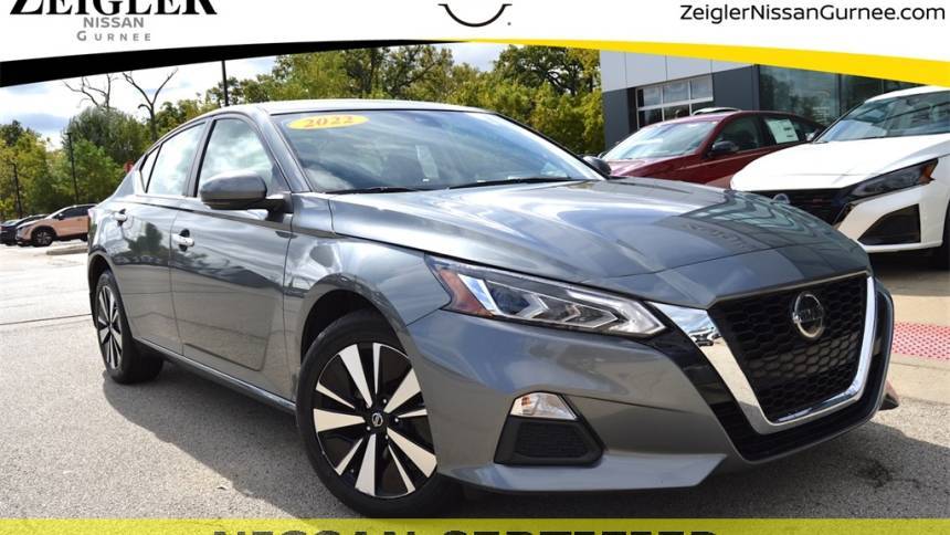 2022 Nissan Altima SV — Sedan — 23,315 mi — Lindenhurst, IL