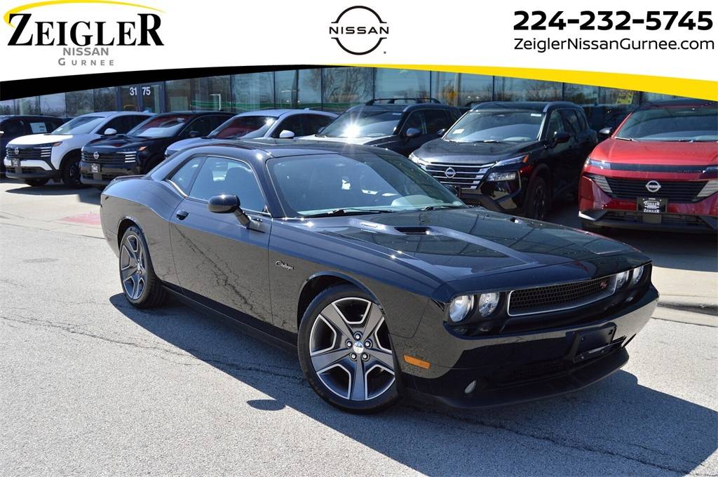 2012 Dodge Challenger R/T Classic — Coupe — 58,967 mi — Lindenhurst, IL