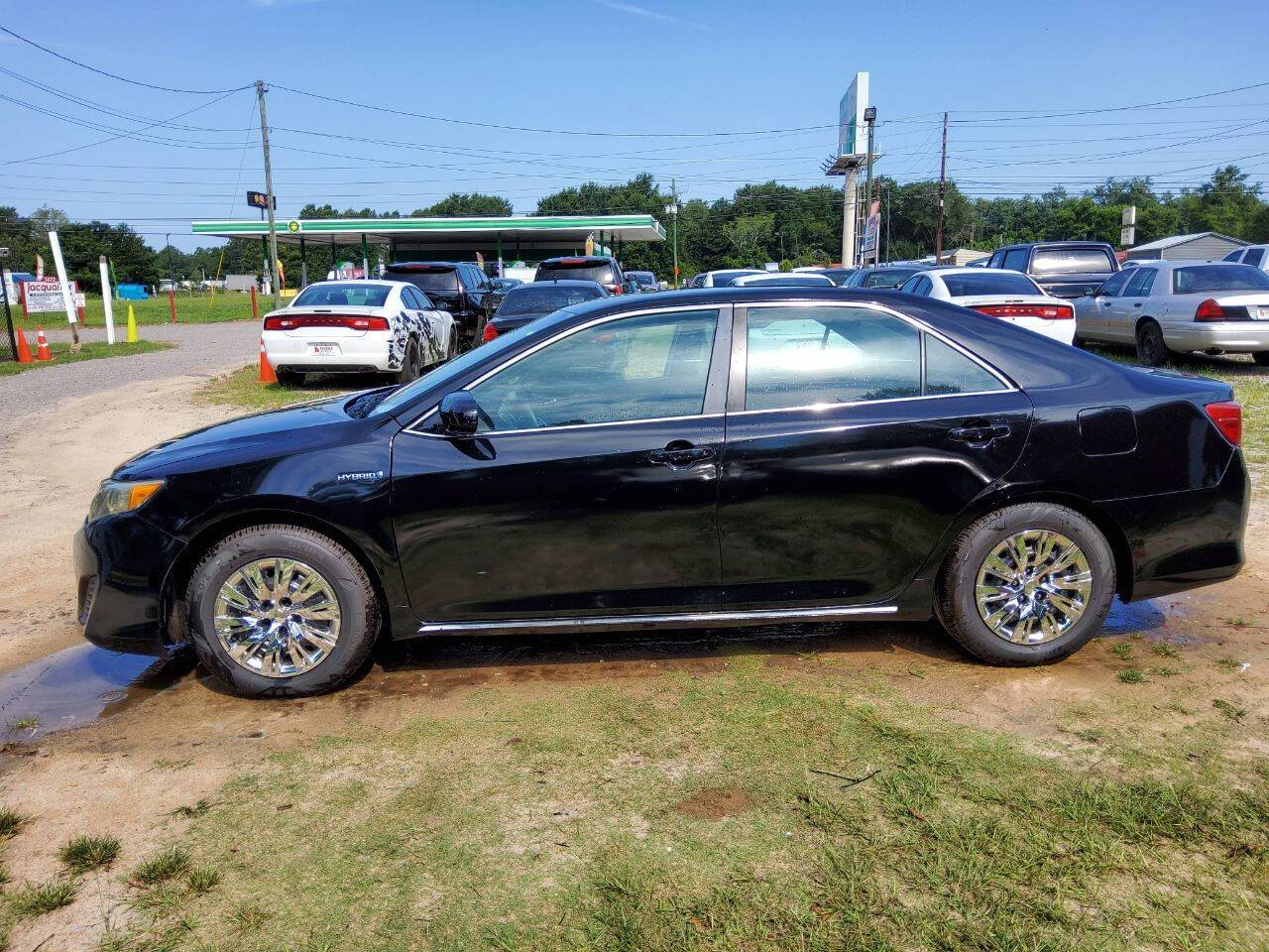 2014 Toyota Camry Hybrid LE — Sedan — 270,806 mi — Augusta, GA