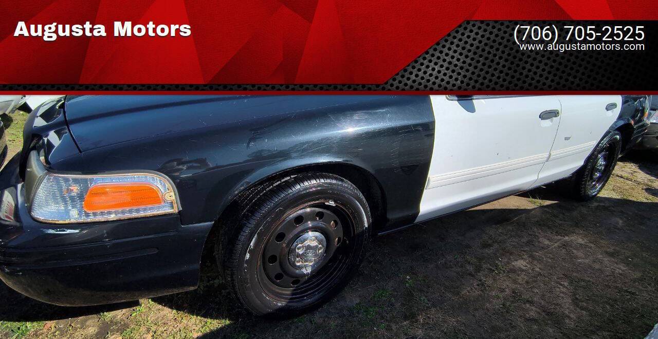 2011 Ford Crown Victoria Base