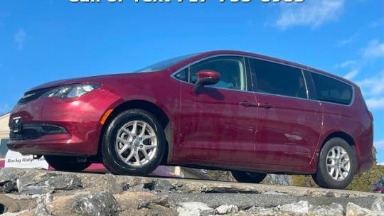 2022 Chrysler Voyager LX — Minivan — 38,102 mi — Ephrata, PA