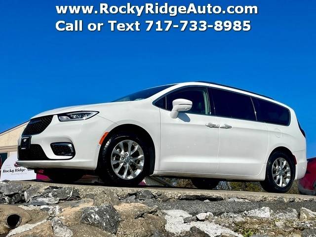2021 Chrysler Pacifica Touring L — Minivan — 38,066 mi — Ephrata, PA