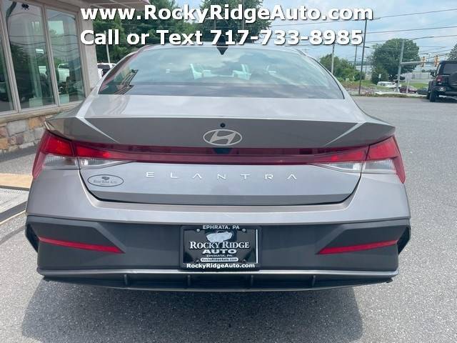 2024 Hyundai Elantra SEL — Sedan — 35,910 mi — Ephrata, PA