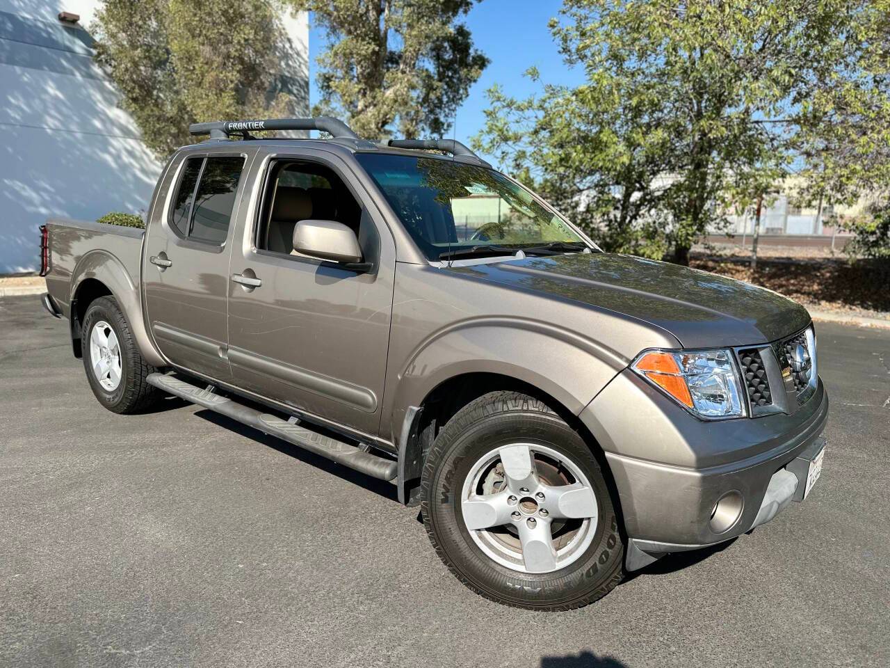 2005 Nissan Frontier SE — Pickup Truck — 107,868 mi — Orange, CA