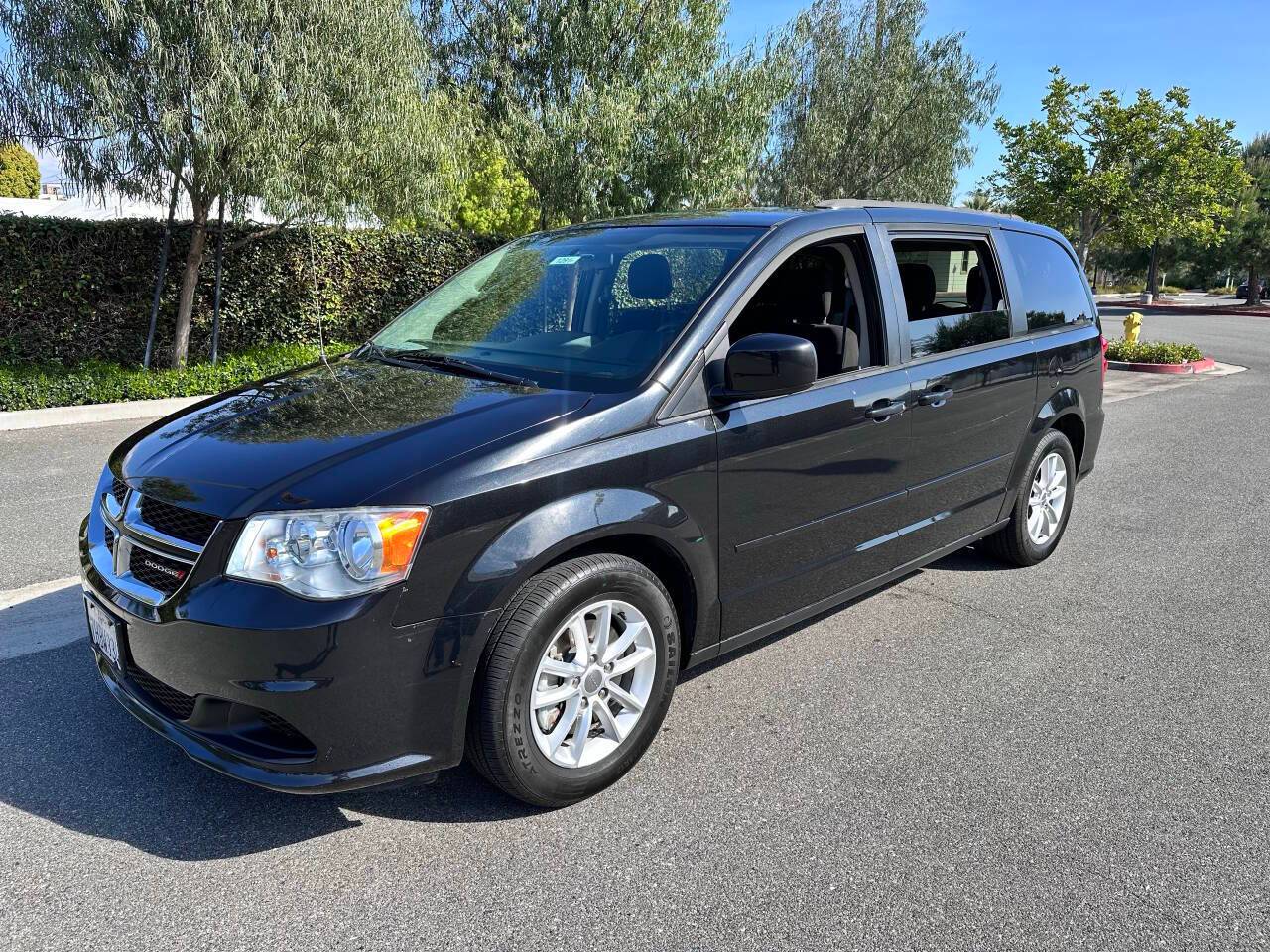 2015 Dodge Grand Caravan SXT — Minivan — 77,462 mi — Orange, CA