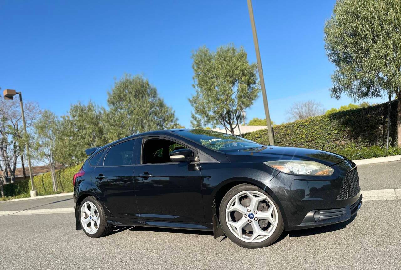 2013 Ford Focus ST — Hatchback — 98,152 mi — Orange, CA