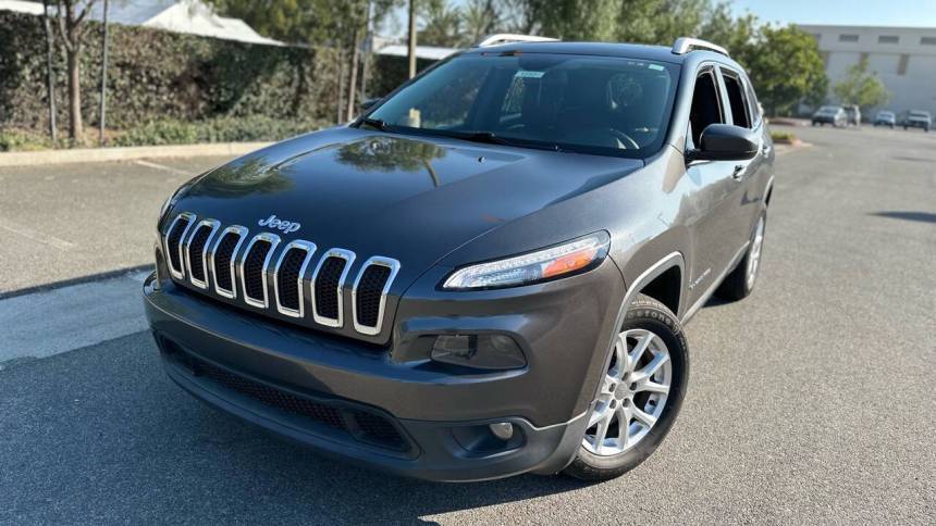 2015 Jeep Cherokee Latitude — SUV — 114,245 mi — Orange, CA
