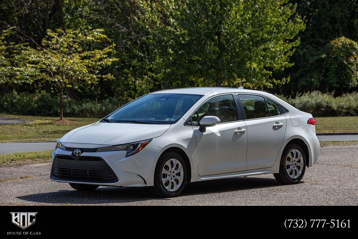 2023 Toyota Corolla LE — Sedan — 9,737 mi — Edison, NJ
