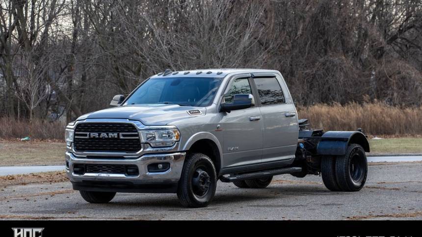2022 Ram 3500 Chassis Cab SLT — Chassis Cab Truck — 209,544 mi — Edison, NJ