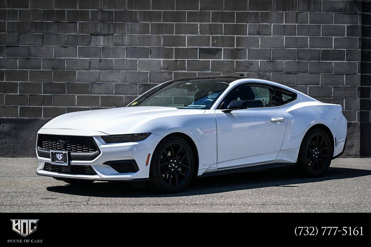 2024 Ford Mustang EcoBoost