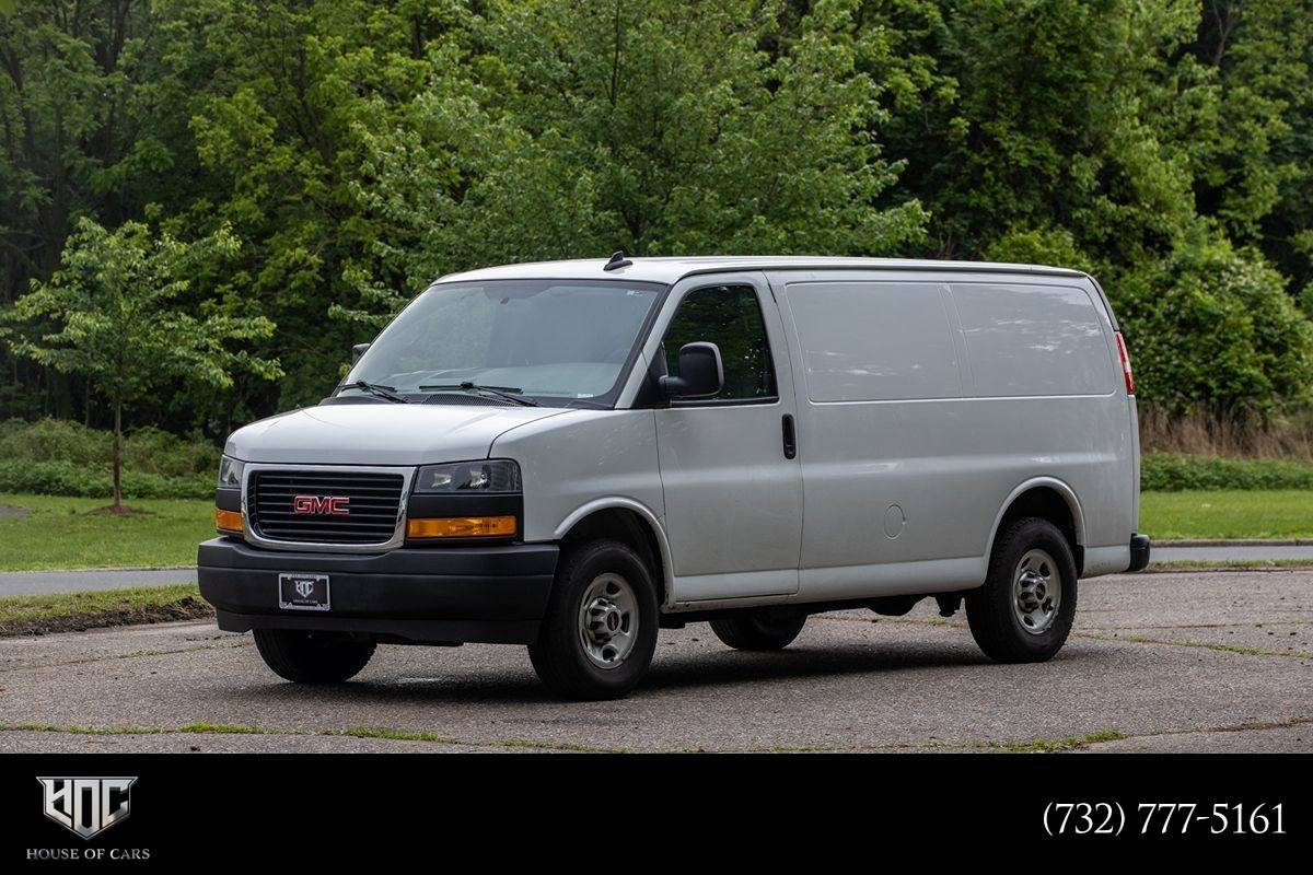 2022 GMC Savana Cargo Van Base — Cargo Van — 52,308 mi — Edison, NJ